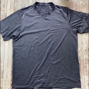 The North face gray men flash dry T-shirt size medium
